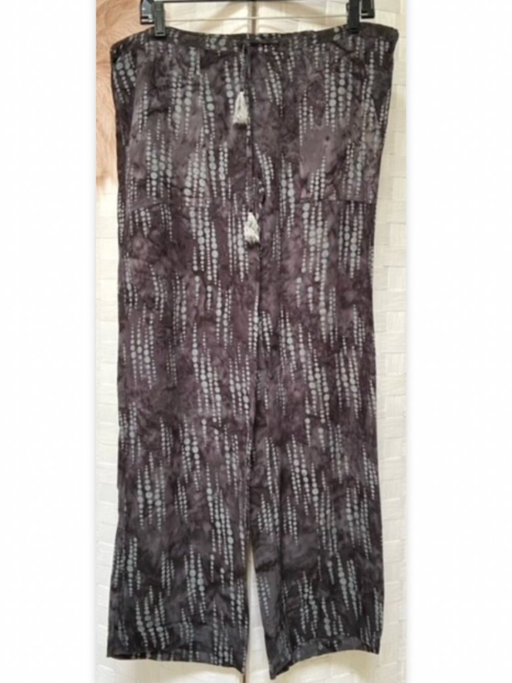 Hands to Heart 100% Rayon Shibori Tassel Size S Made in Indonesia